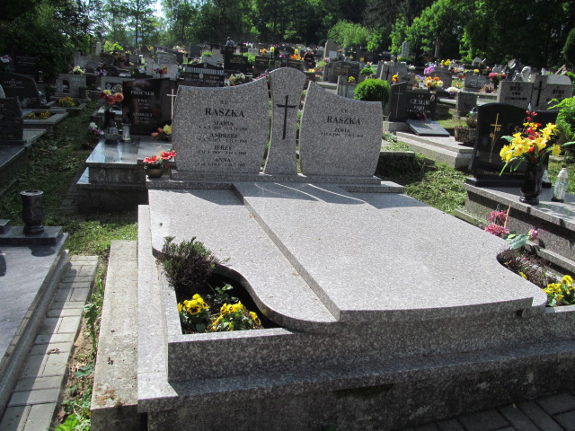 Grób Maria Raszka