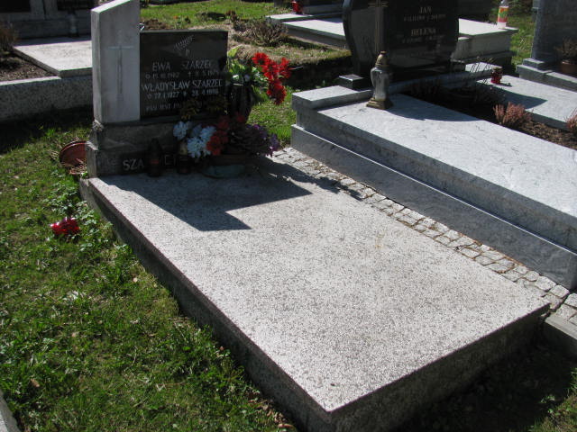 Grób Józef Szarzec